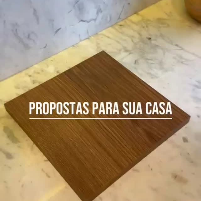 Hoje montamos algumas inspirações para sua casa✨️
Aqui trazemos o MDF amadeirado Cambará, destacado por sua tonalidade mais quente, usamos outras cores para a combinação ao ambiente, junto com marmoraria.
As combinações transformam ambientes, comente aqui qual combinação você mais gostou? 1, 2, 3 ou 4?

#designinterior #moveissobmedida #versalimoveis
